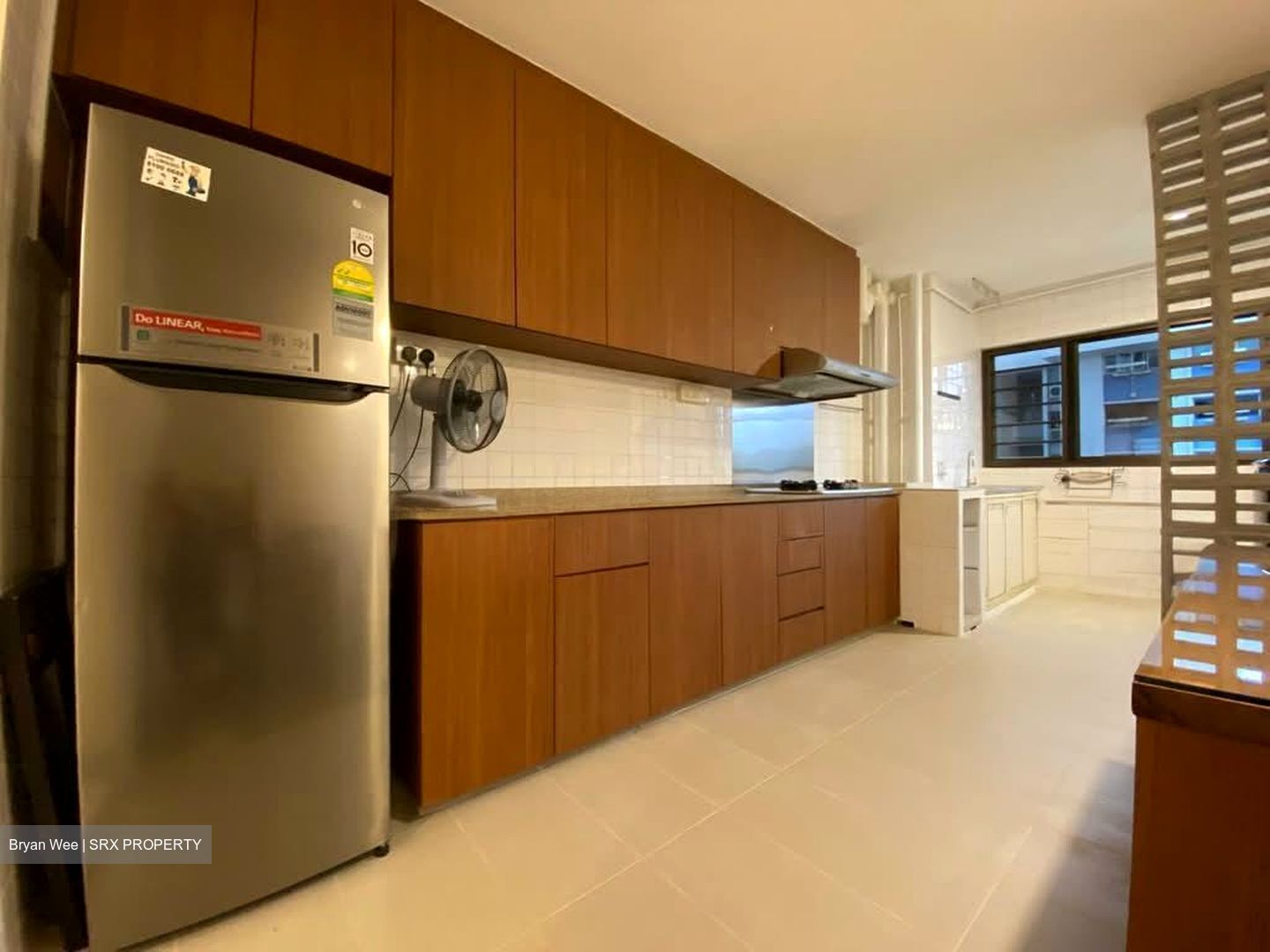 Blk 214 Bedok Town Centre (Bedok), HDB 3 Rooms #557110611